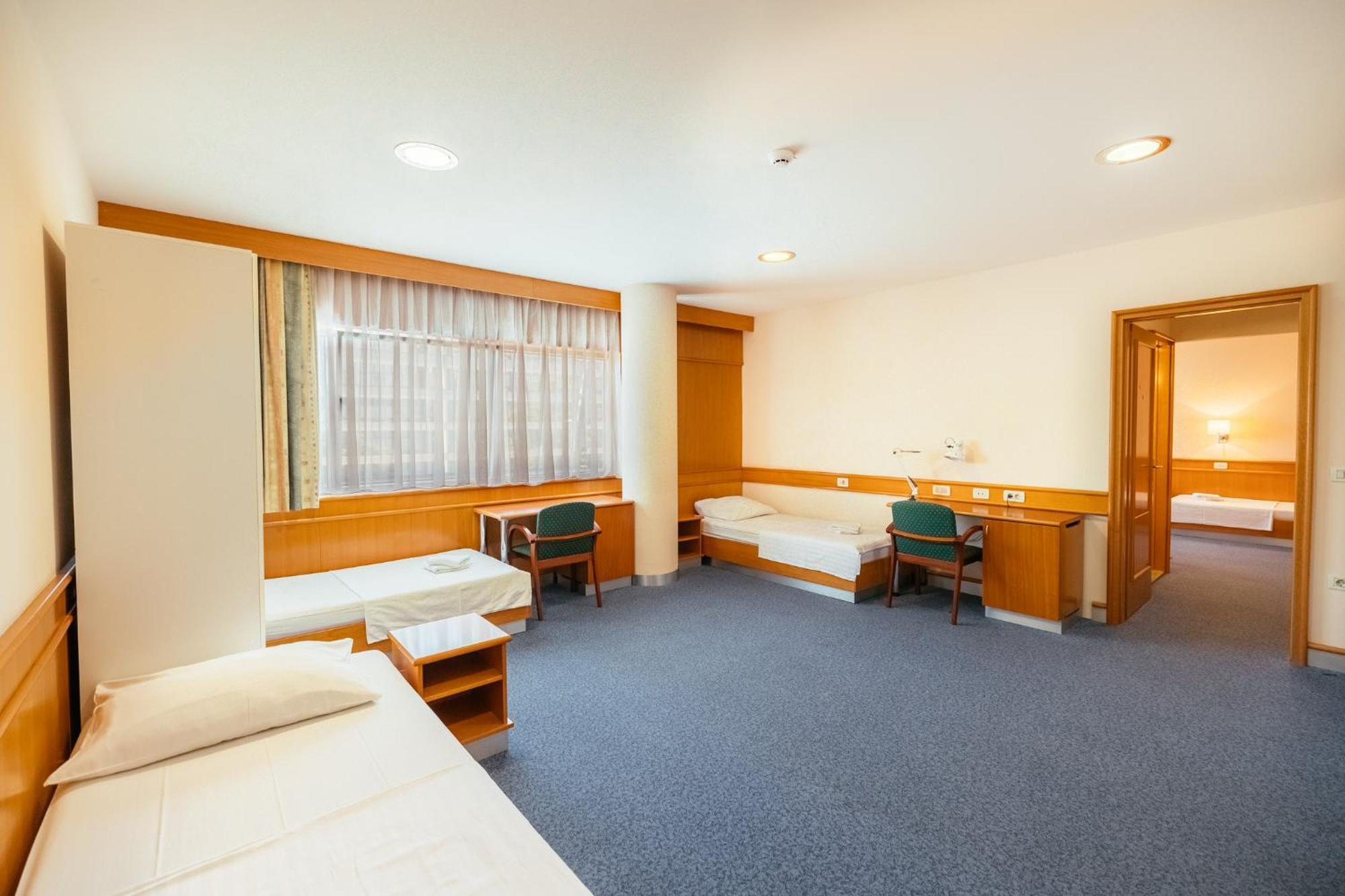 Motel Barka Копер Екстериор снимка