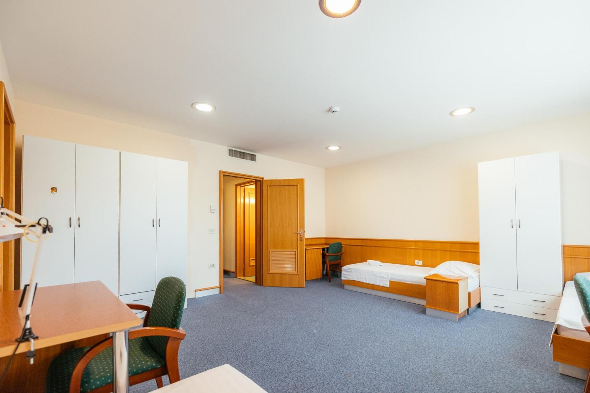 Motel Barka Копер Екстериор снимка