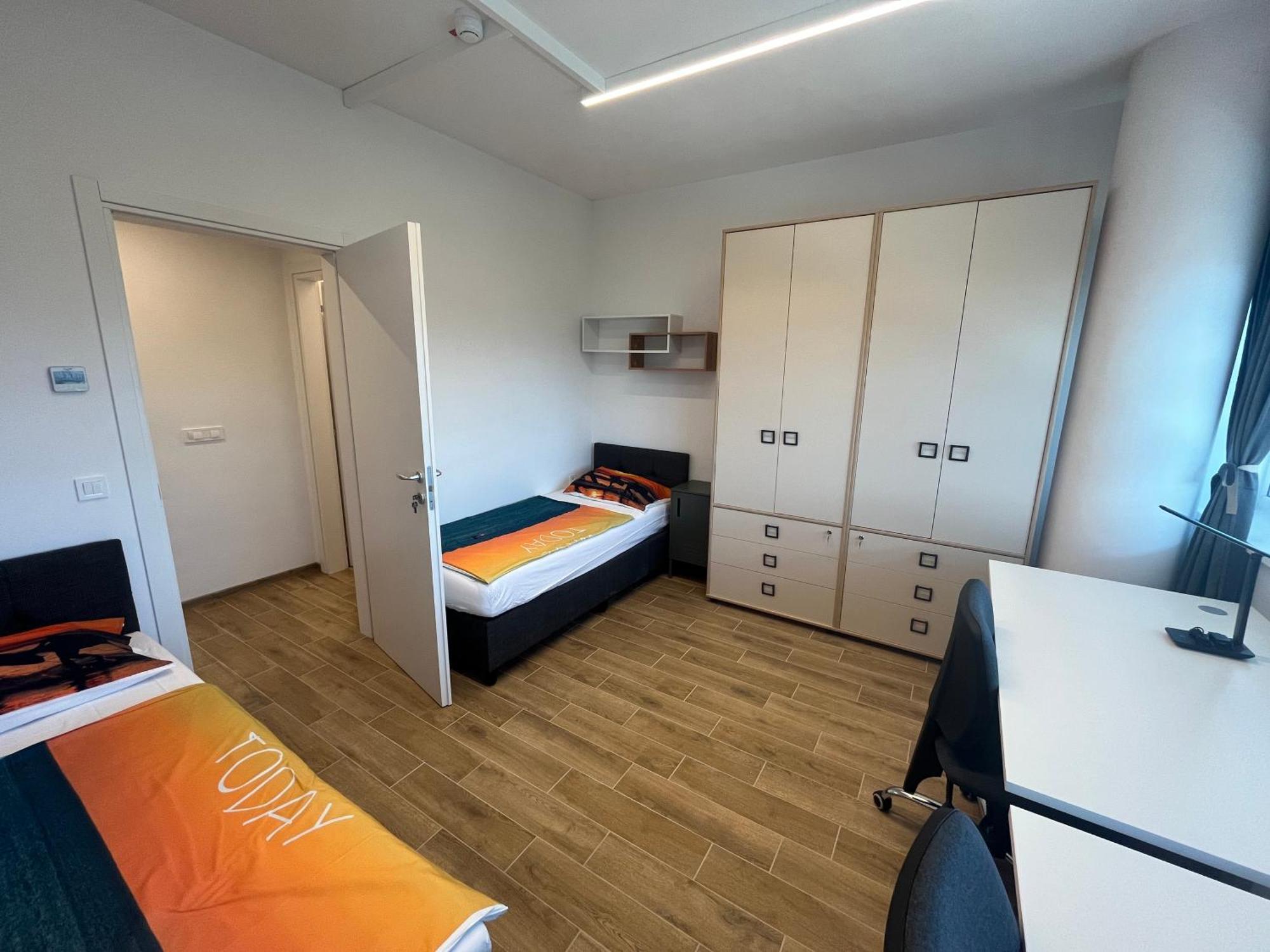 Motel Barka Копер Екстериор снимка